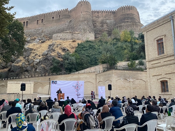 آئین بزرگداشت روز حافظ در قلعه فلک‌الافلاک