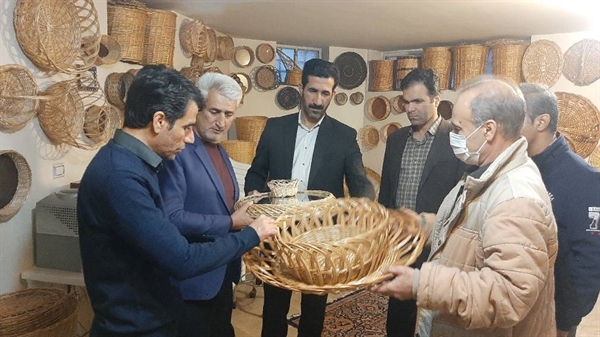 فاز نخست خانه هنرهای چوبی لرستان دهه فجر به بهره‌برداری می رسد