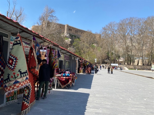 فعالیت‌های صنایع‌دستی لرستان مشمول قوانین اصناف نیست